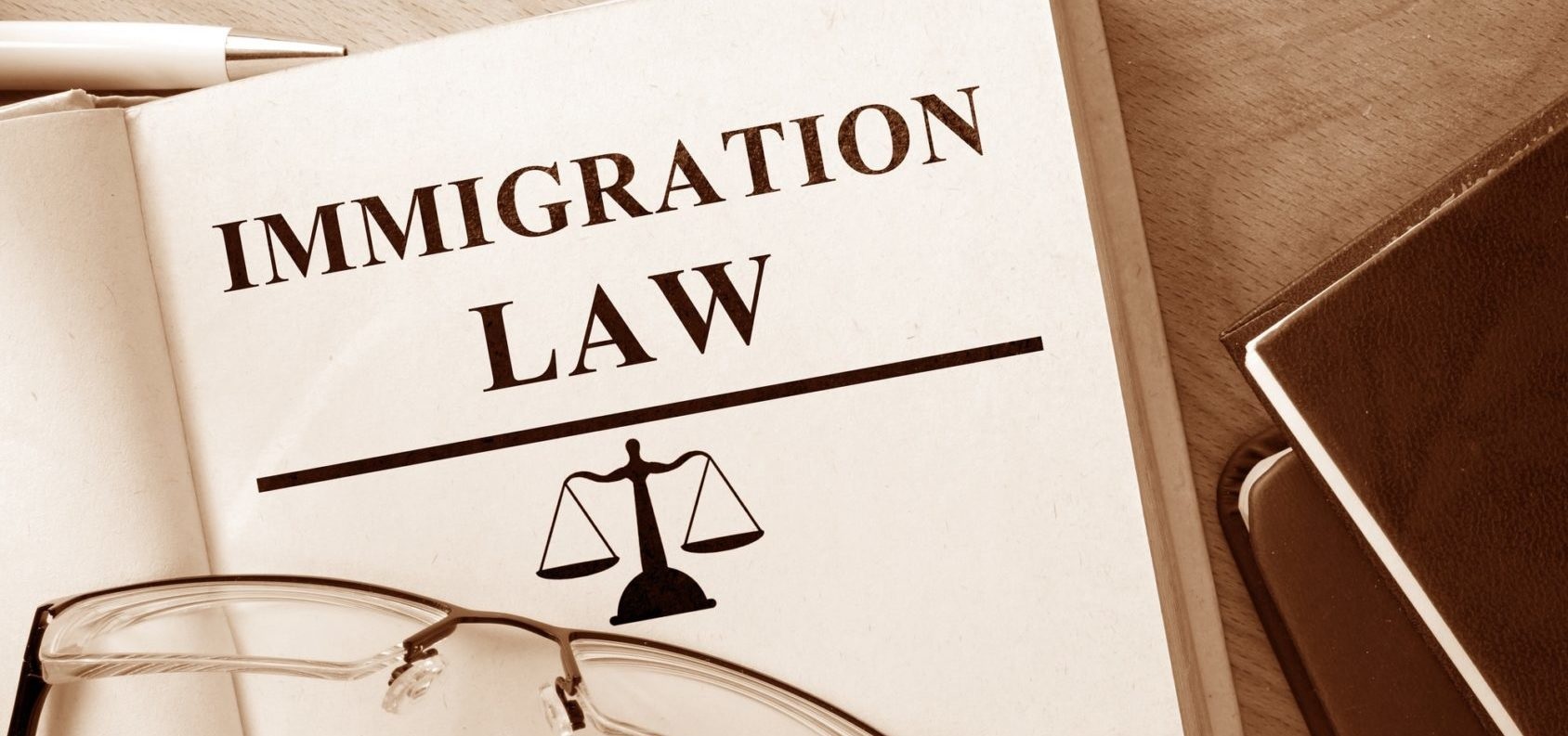 Immigration Lawyer for Citizenship: Navigating the Naturalization Process